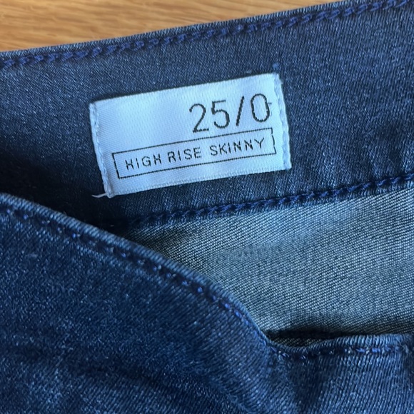 Gap 25:0 jean - Picture 3 of 4